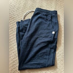 Navy Vuori joggers
